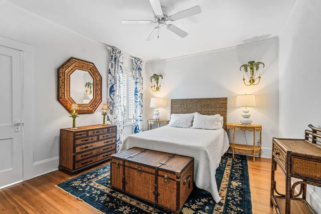 039-263ParkAvenue-PalmBeach-FL-33480-SMA