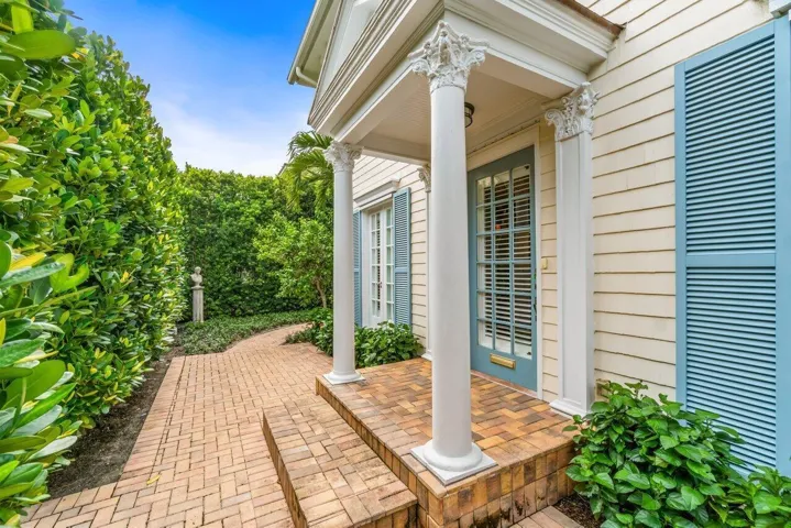 006-263ParkAvenue-PalmBeach-FL-33480-SMA