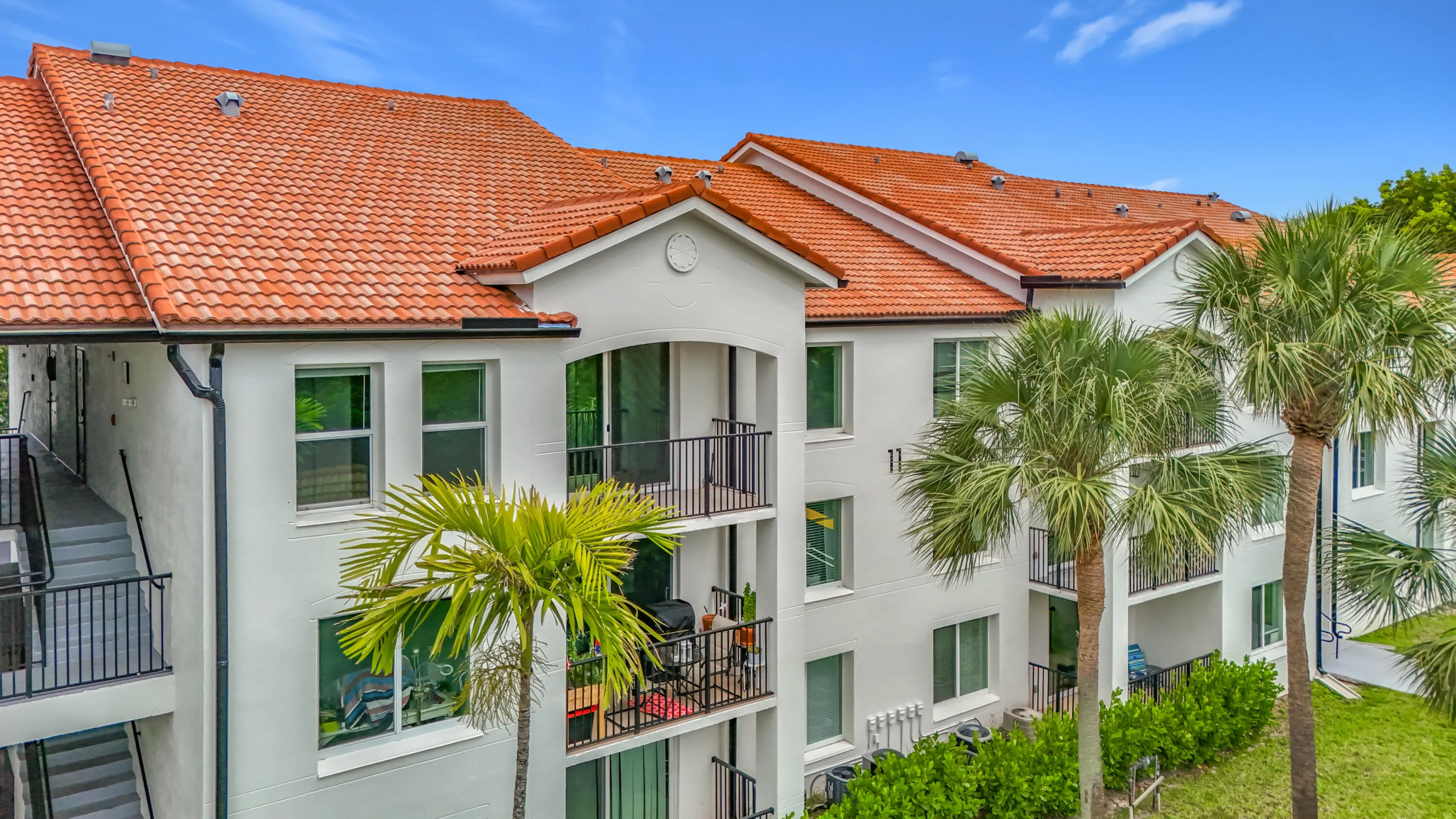 1119 Villa Circle-65