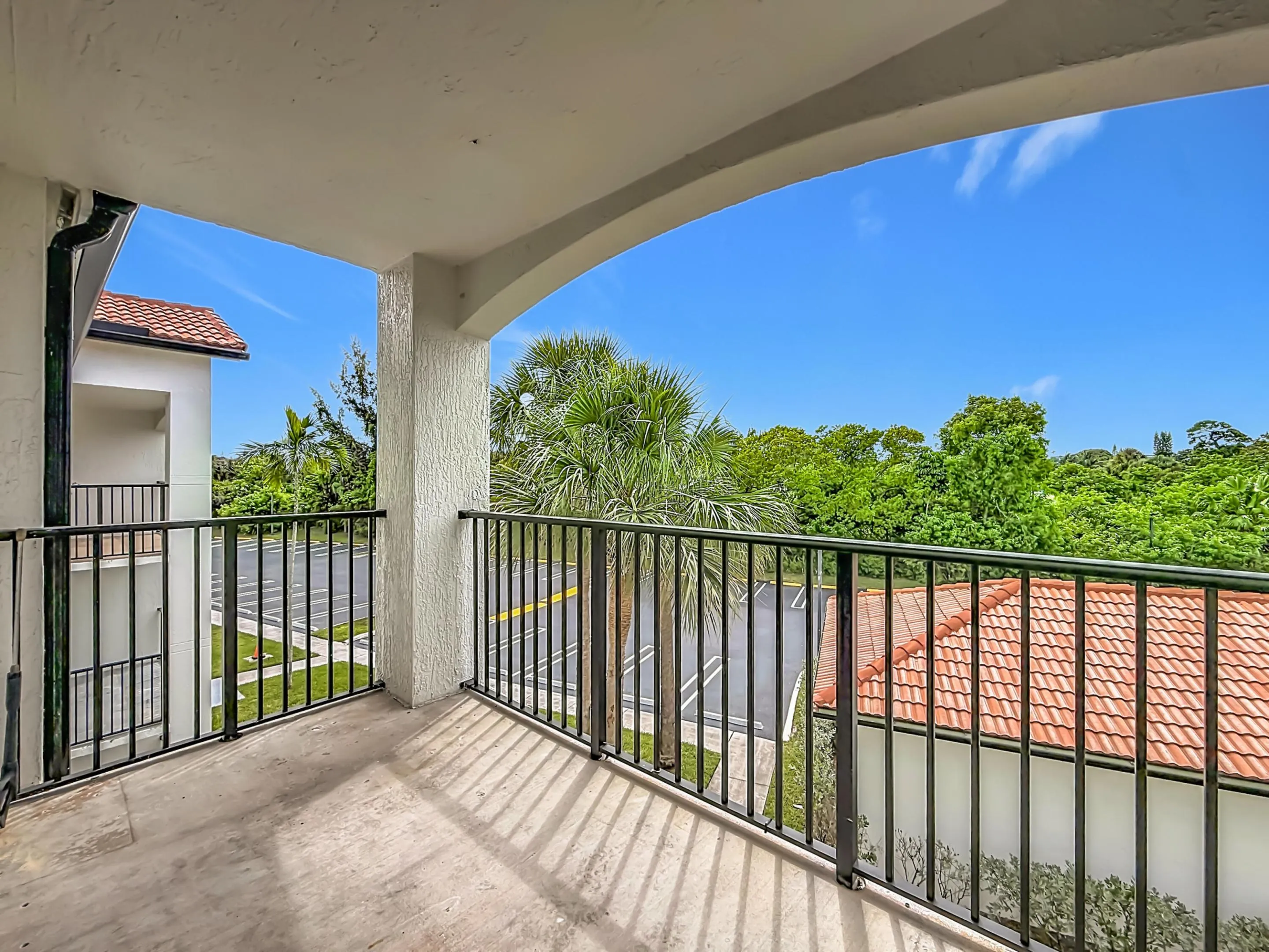1119 Villa Circle-60