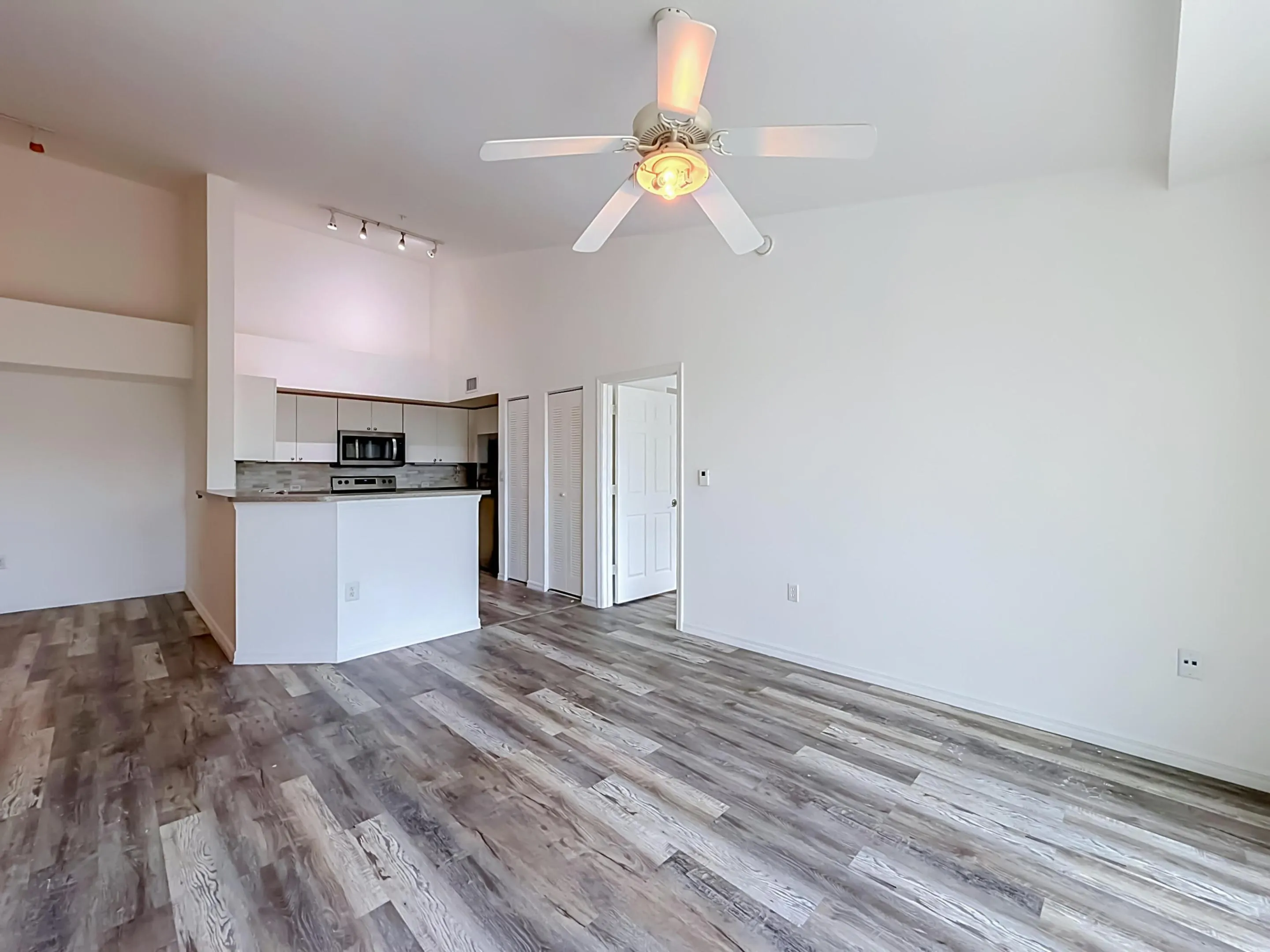 1119 Villa Circle-29