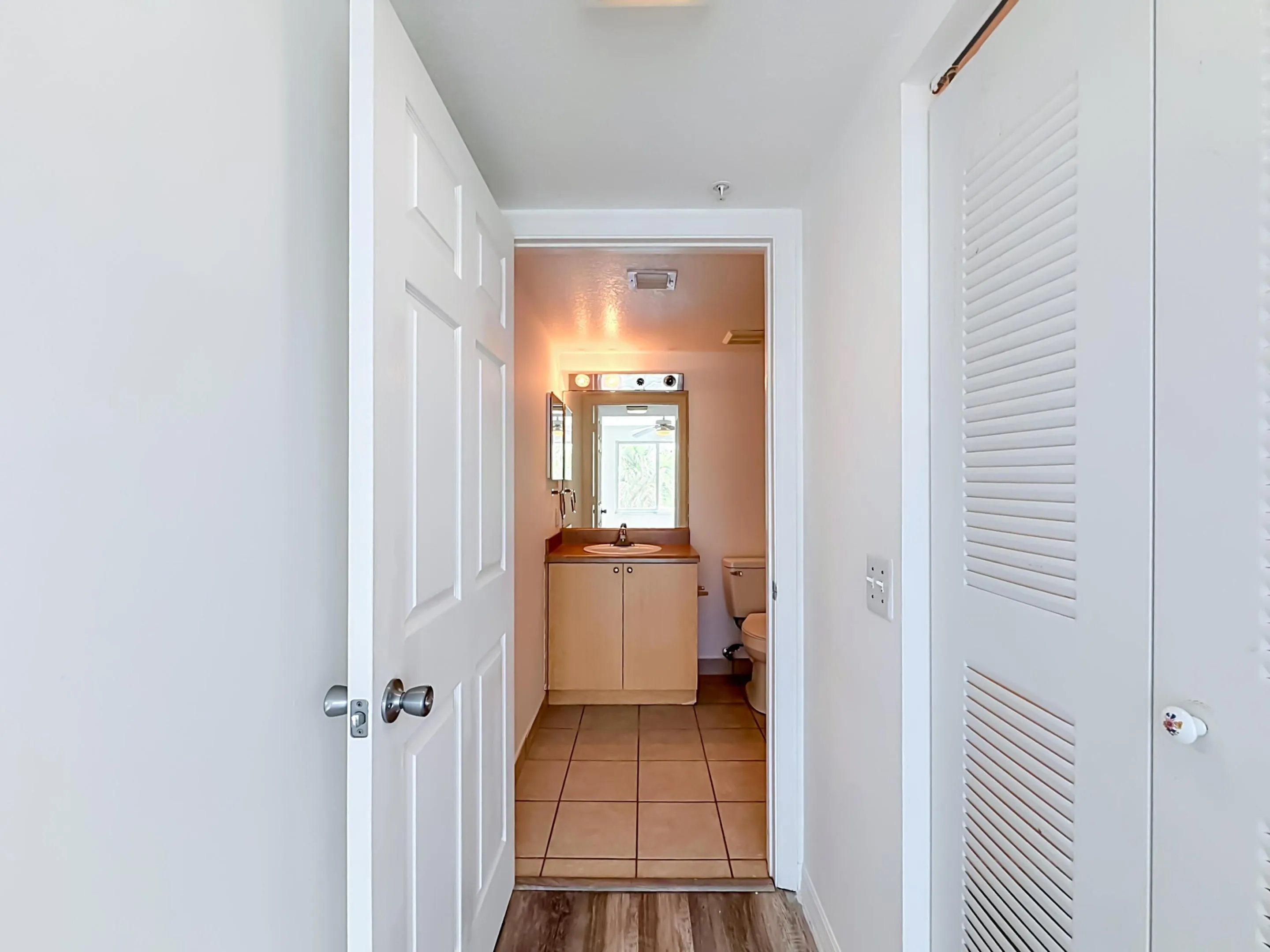 1119 Villa Circle-51
