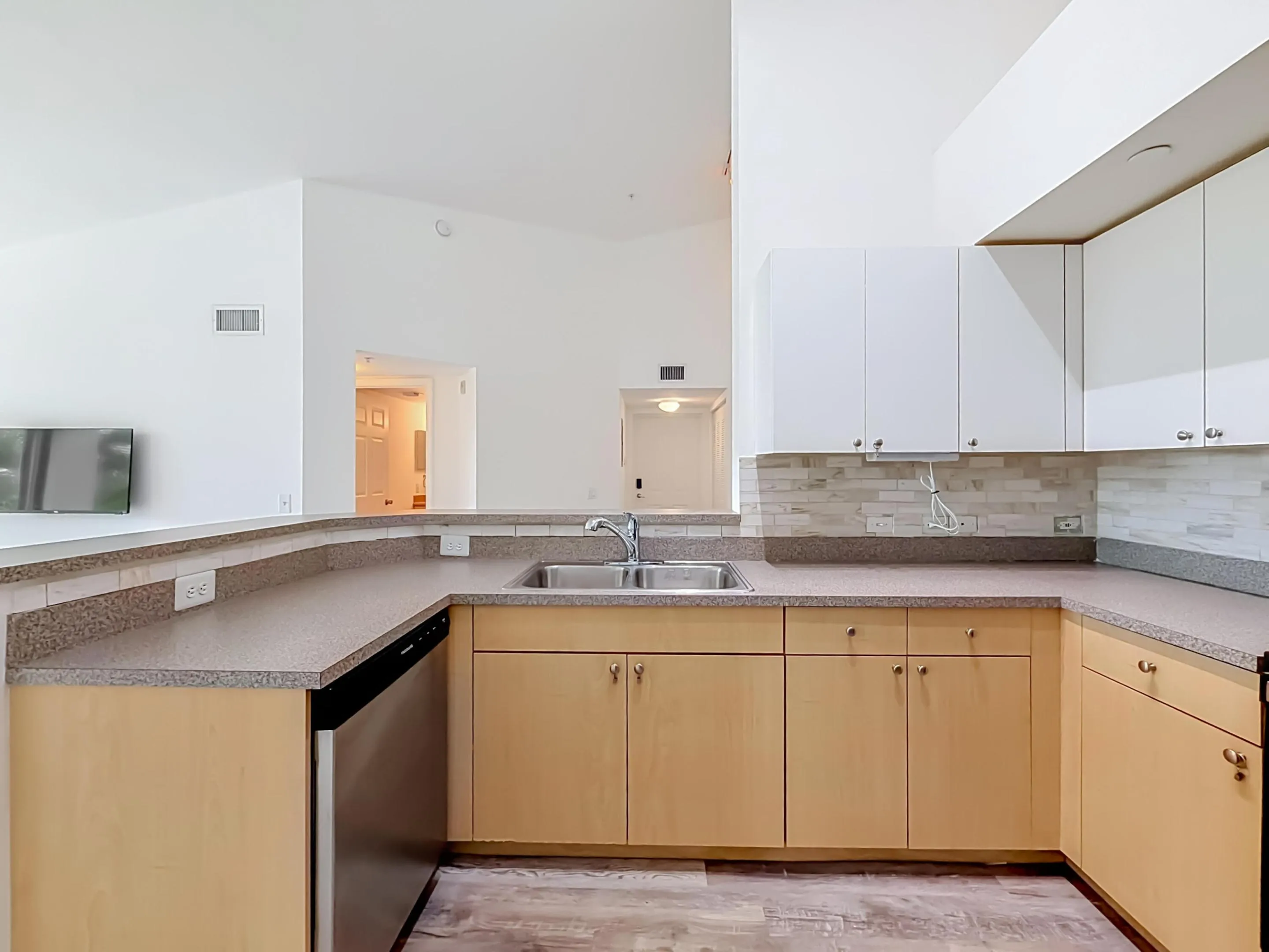 1119 Villa Circle-19