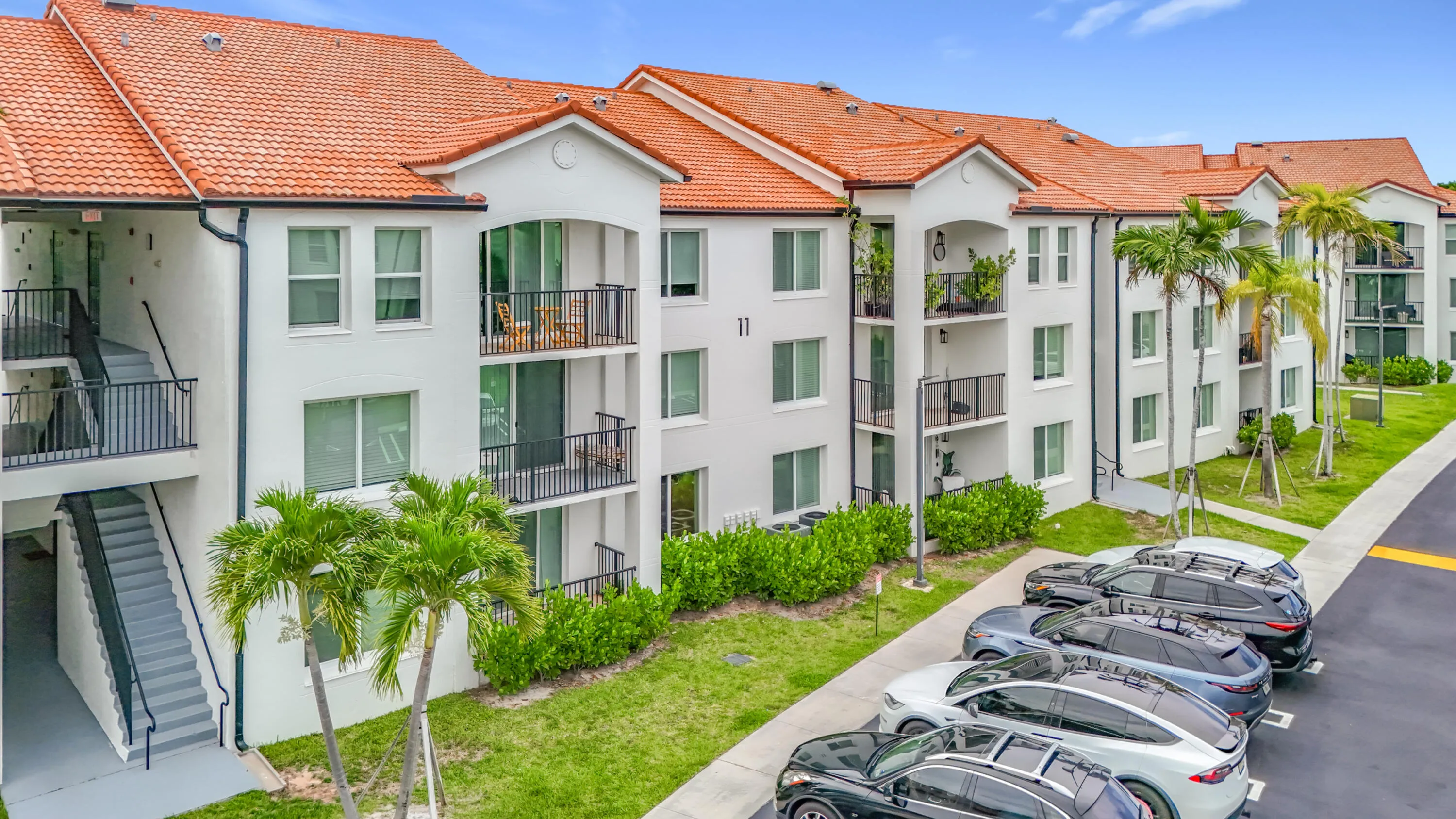 1119 Villa Circle-7