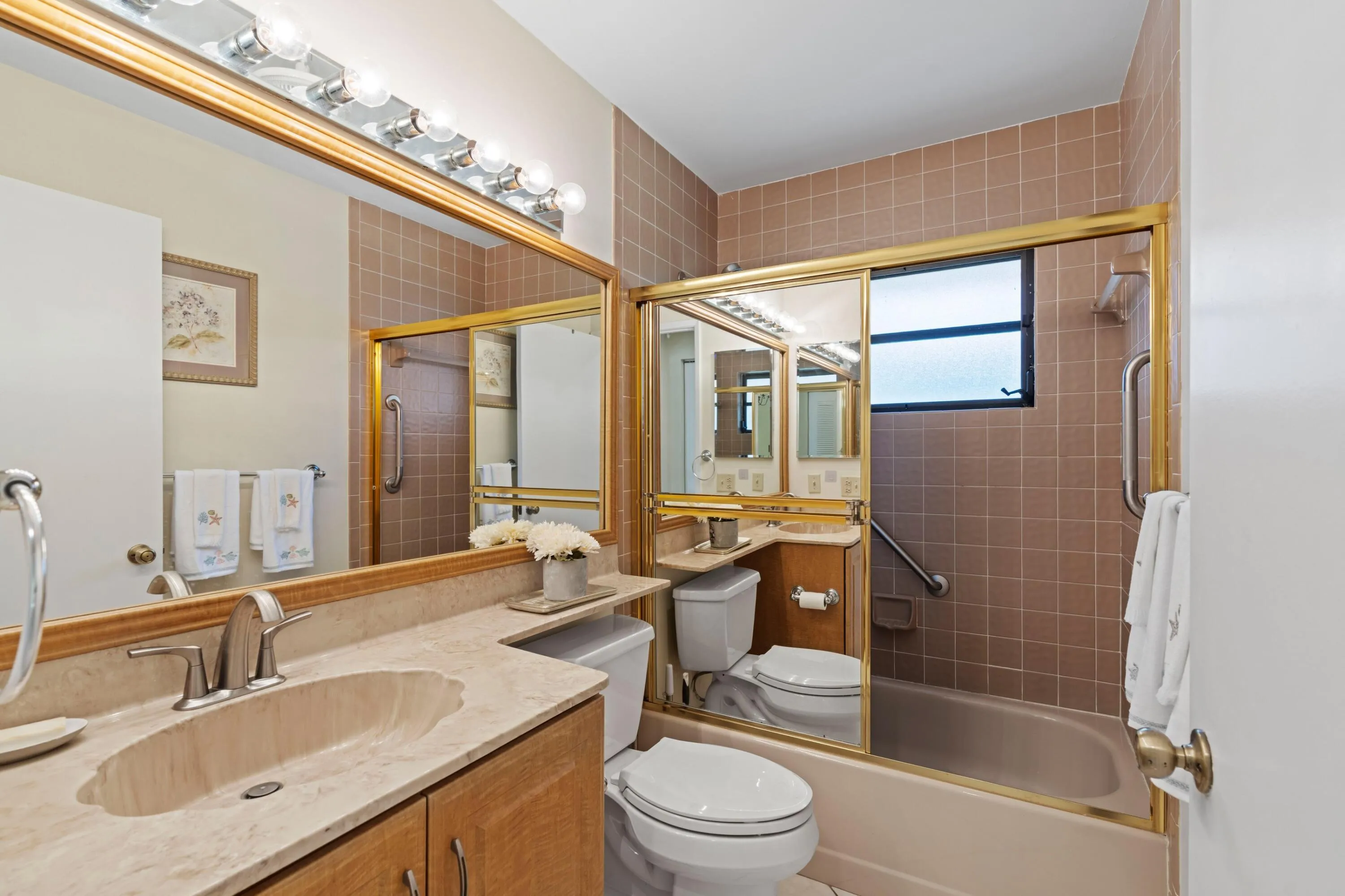 Bathroom (2)