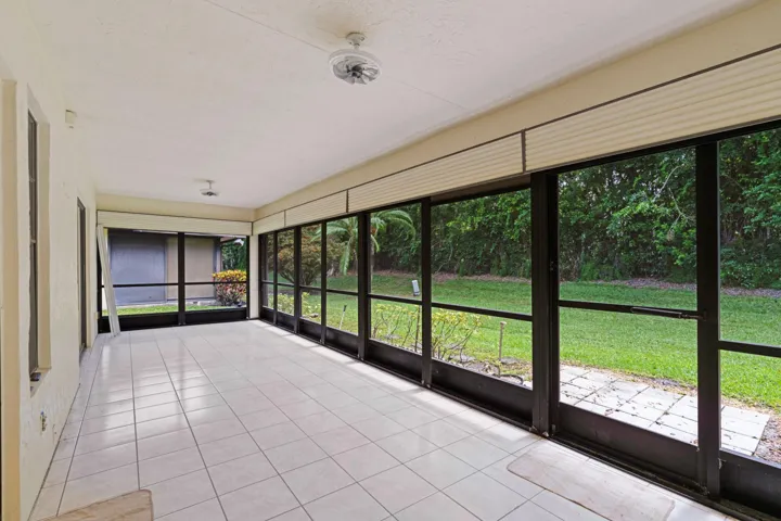 Screened In, Oversized Lanai