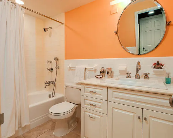 250 Bradley Pl 609 - Bathroom 2