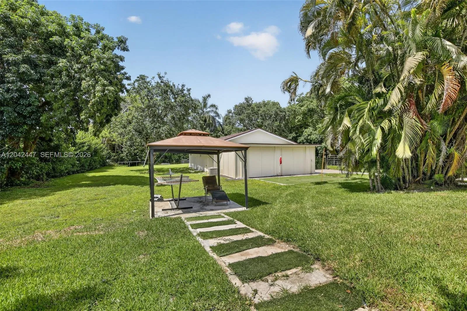 Property photo 14
