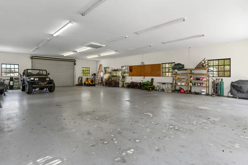 Property photo 31