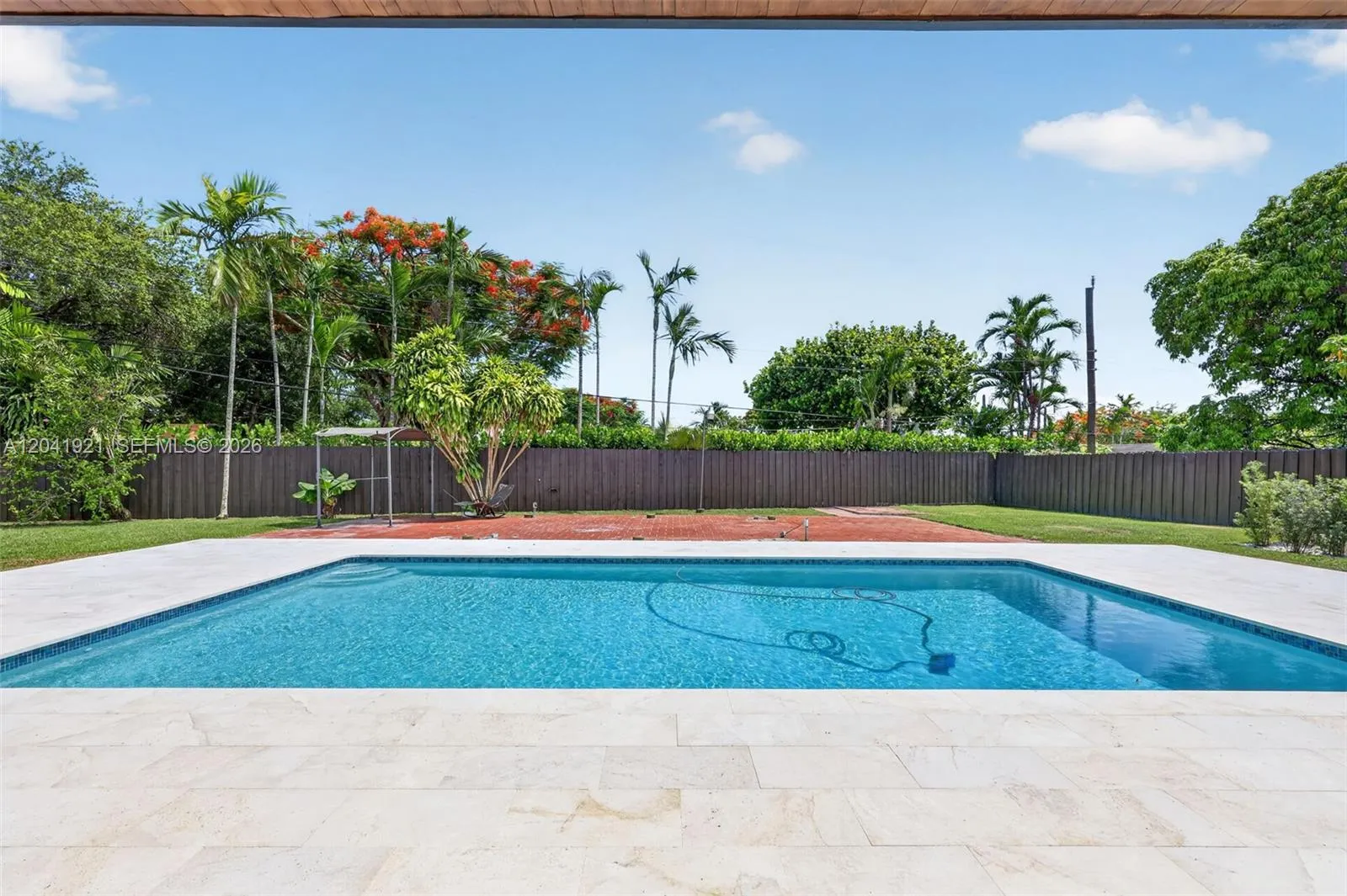 Property photo 98