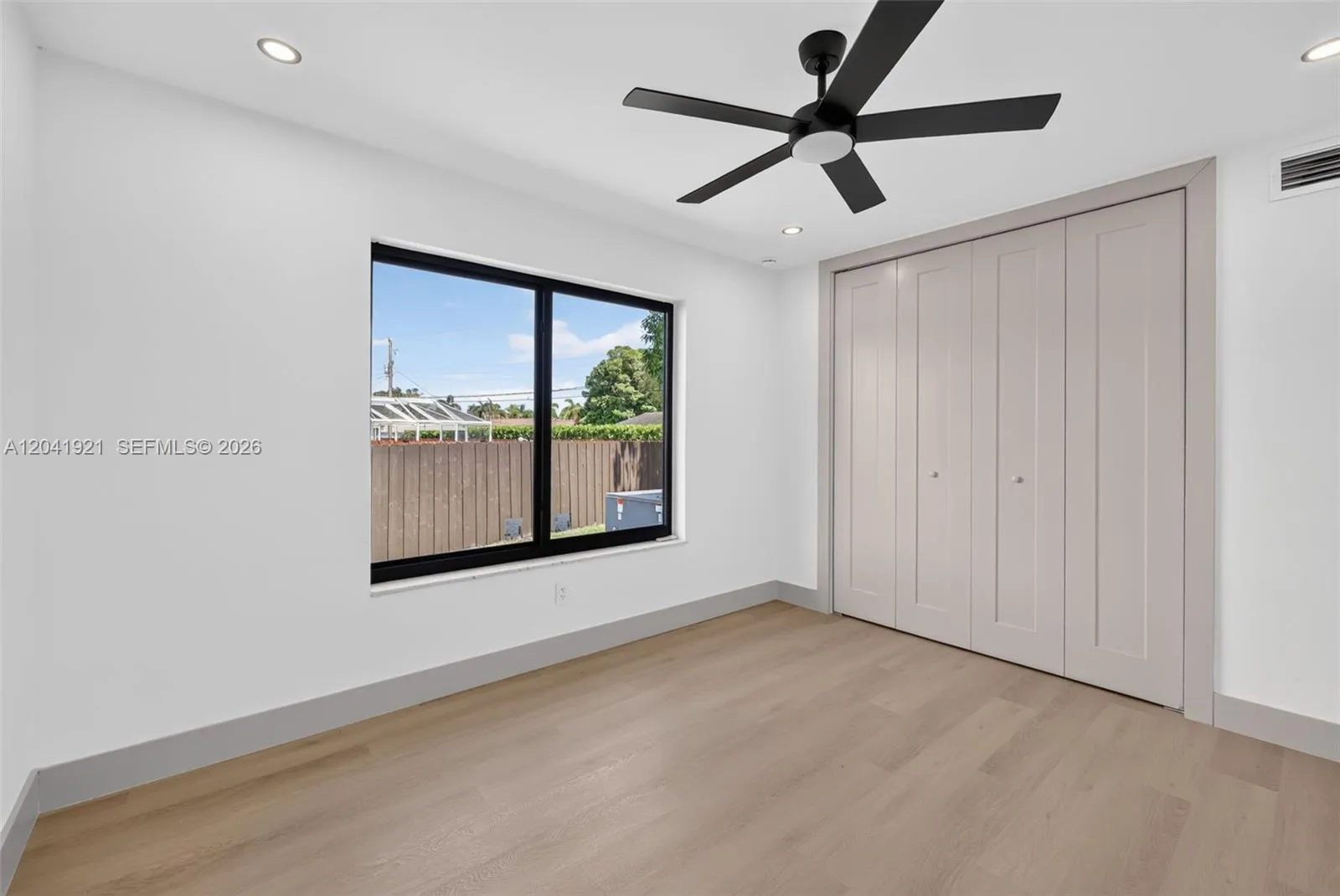 Property photo 54