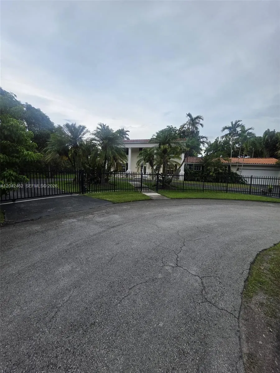 Property photo 25