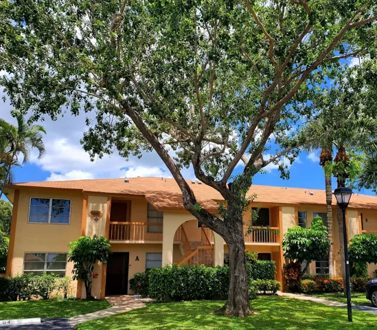 5890 Sugar Palm Court