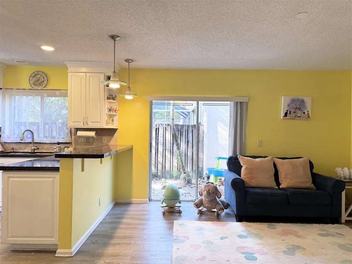 Great Rm&Kitchen