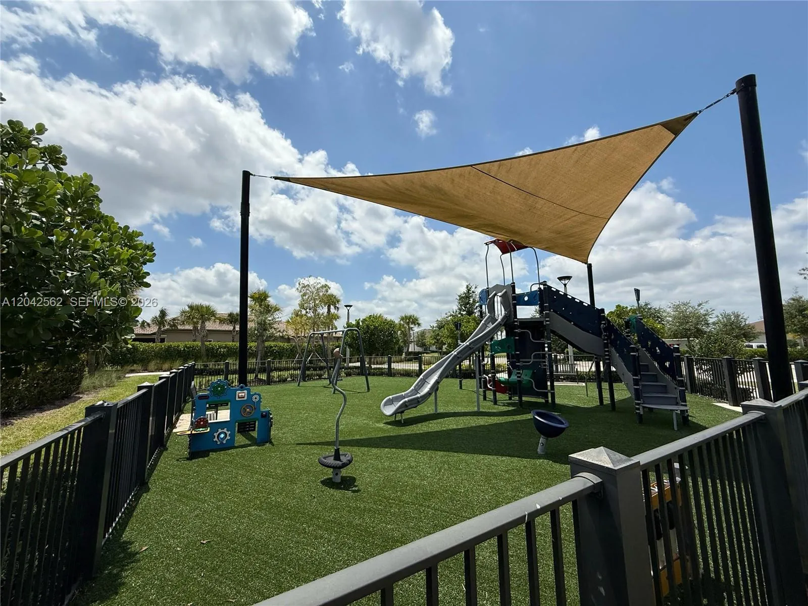 Property photo 44