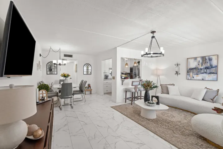 Living Room (alt angle)