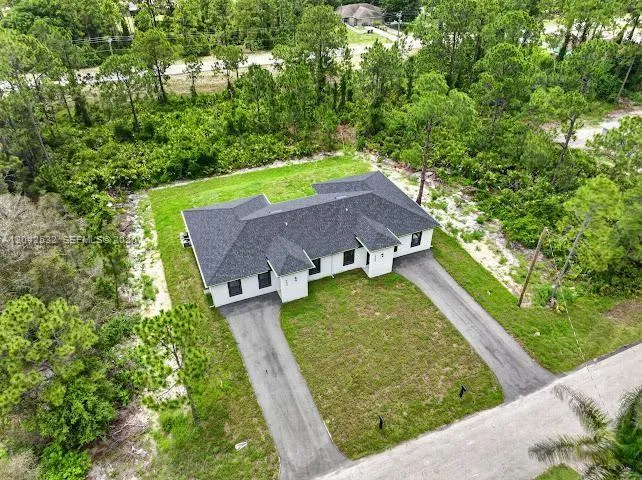Property photo 37
