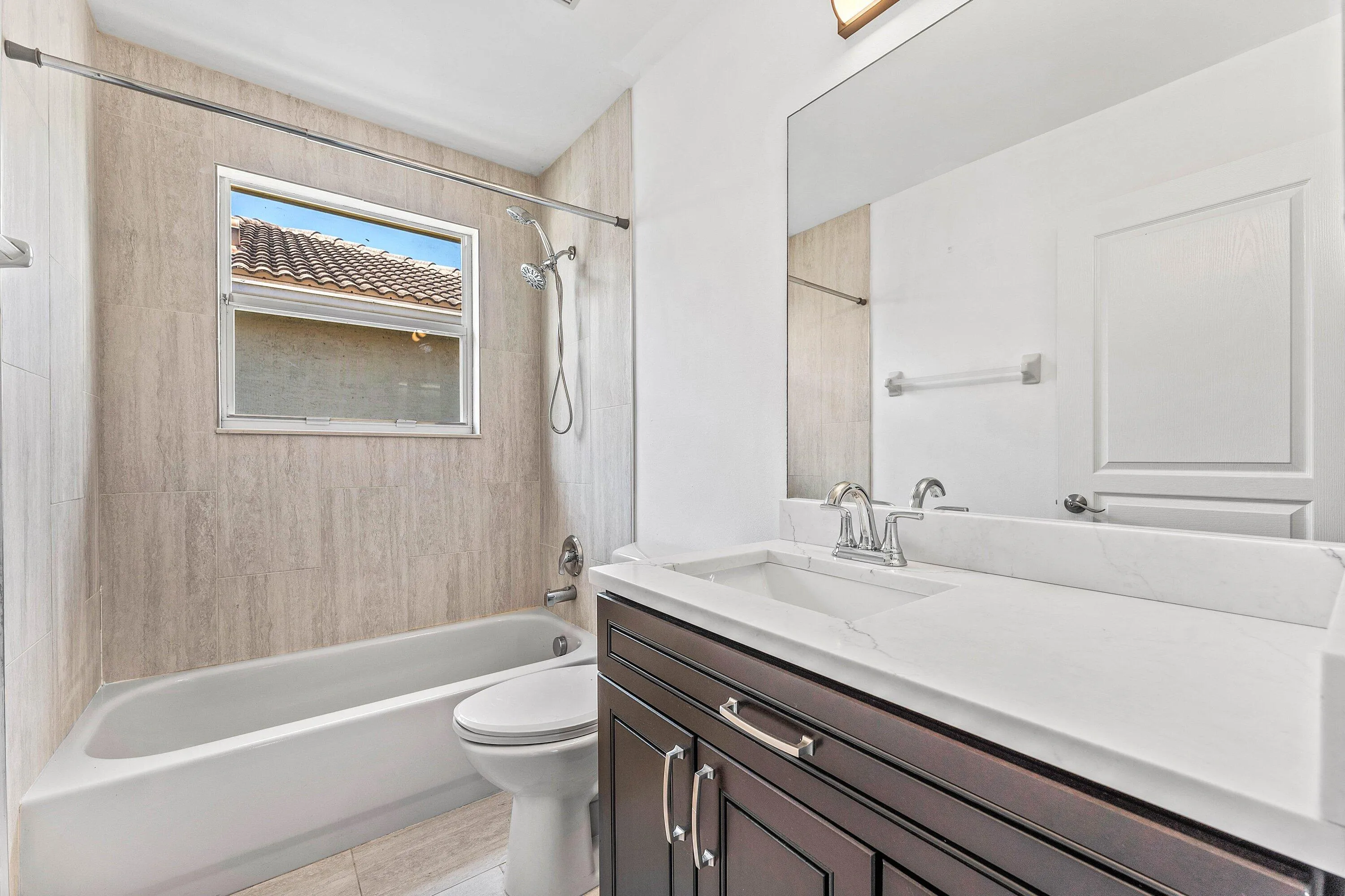 020-5477QueenshipCourt-Greenacres-FL-334