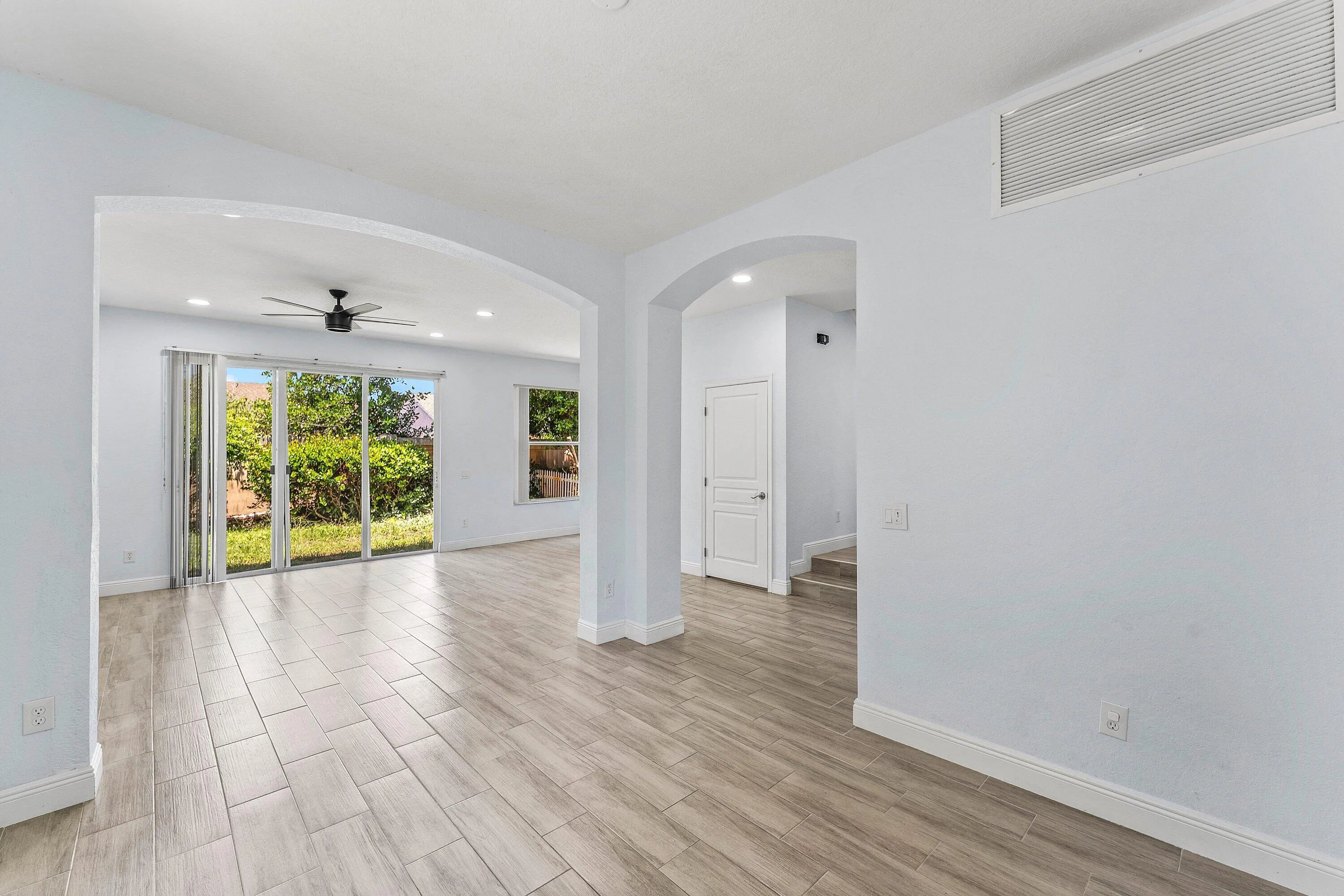 017-5477QueenshipCourt-Greenacres-FL-334
