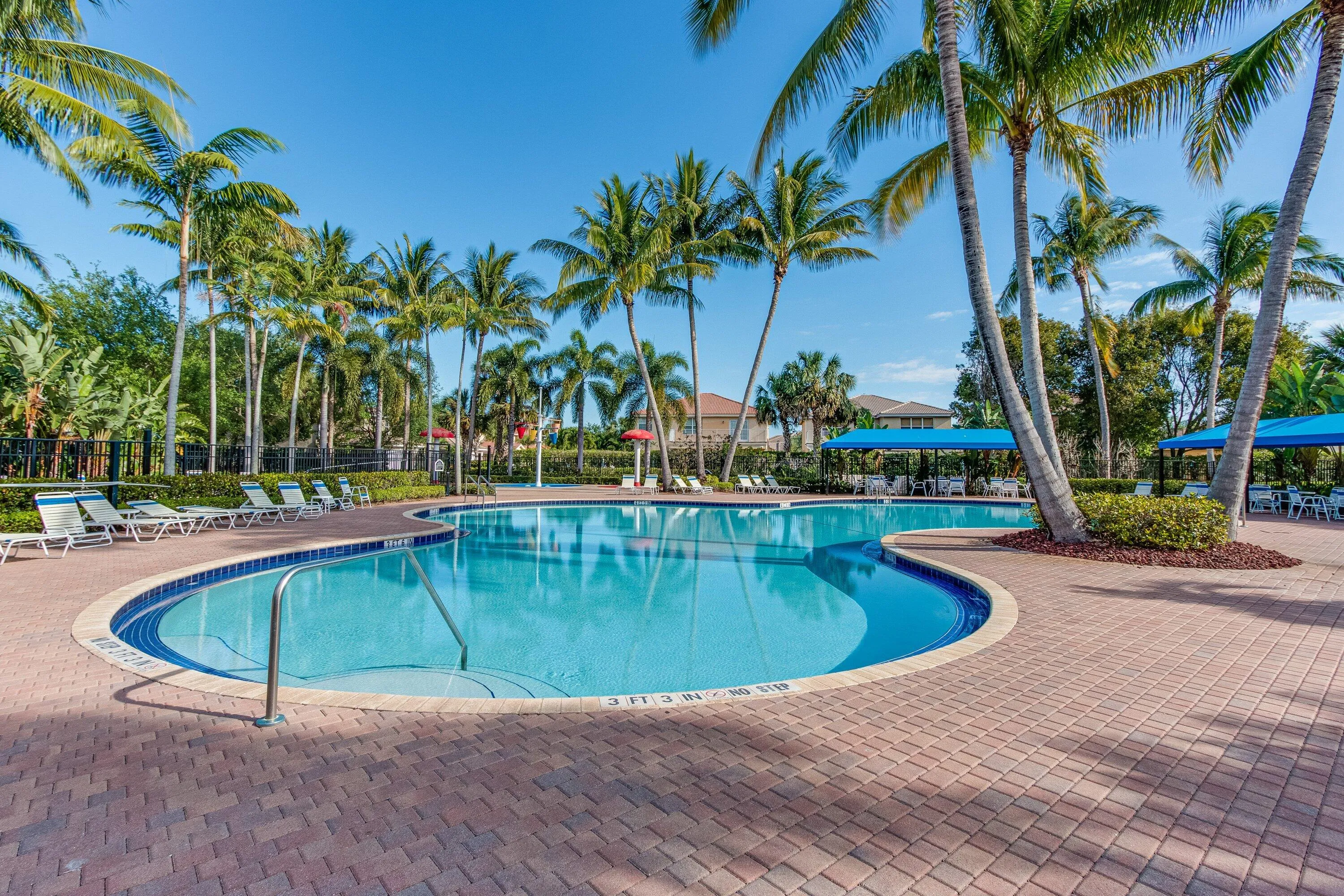 047-5477QueenshipCourt-Greenacres-FL-334