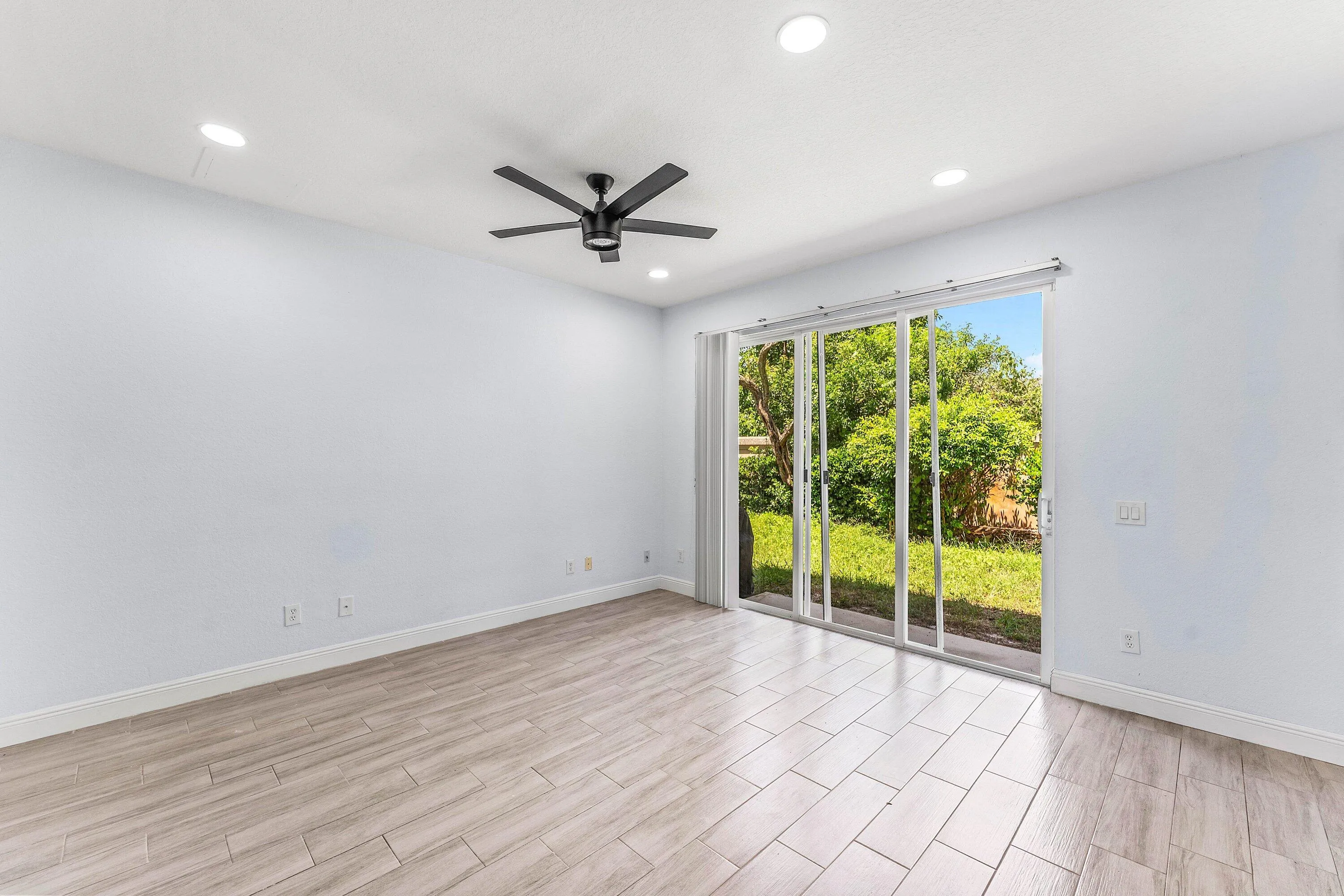 014-5477QueenshipCourt-Greenacres-FL-334
