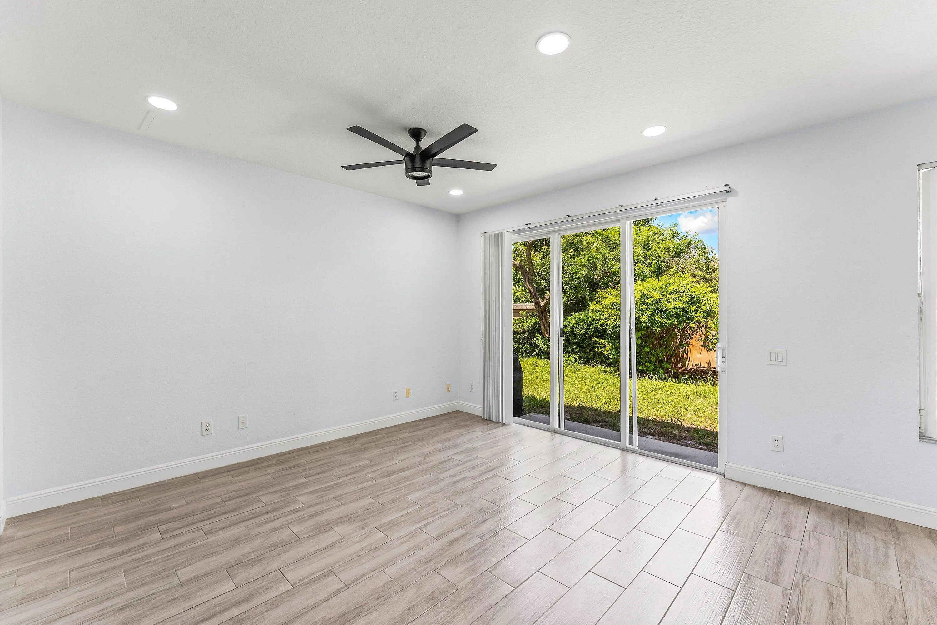 016-5477QueenshipCourt-Greenacres-FL-334