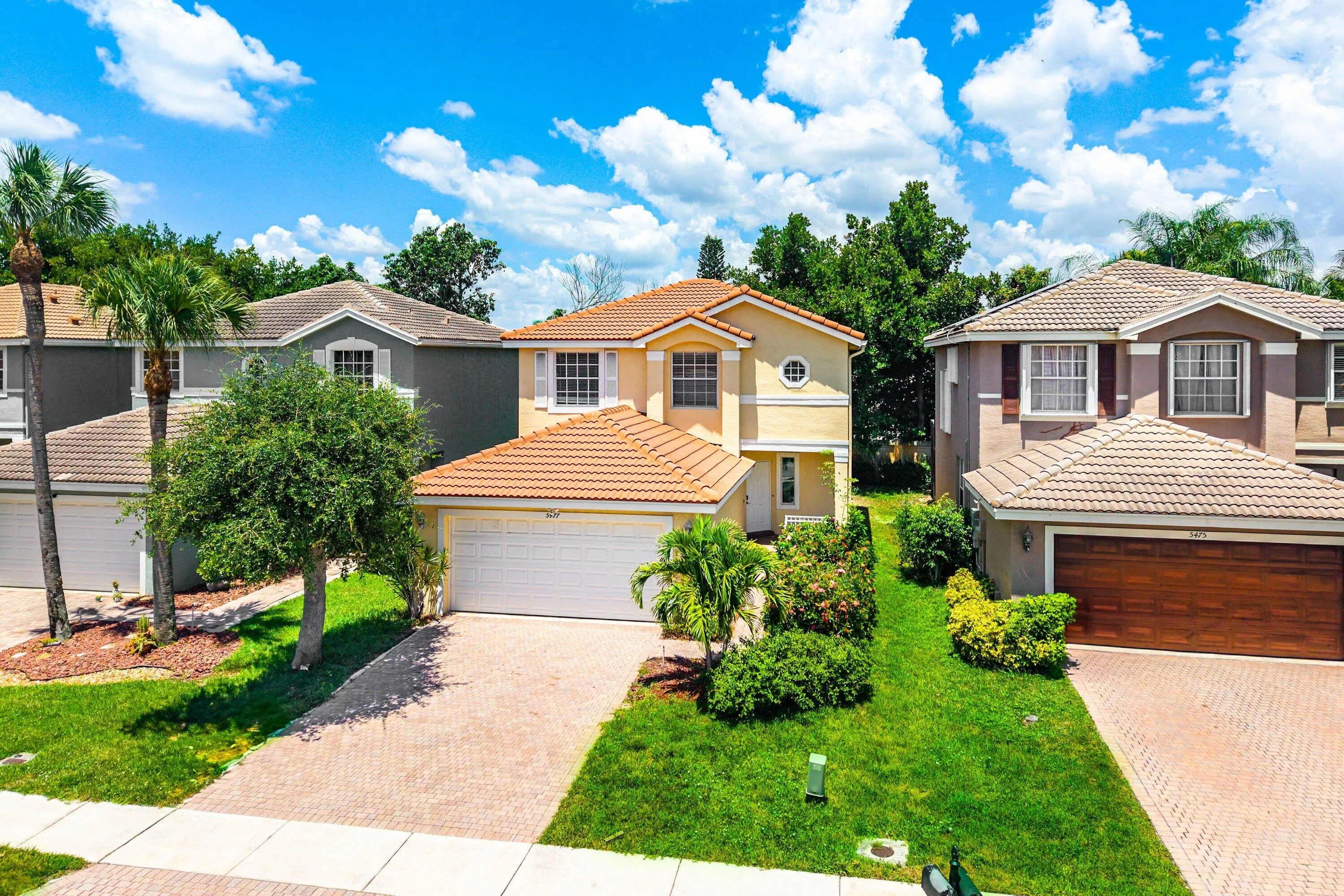 036-5477QueenshipCourt-Greenacres-FL-334