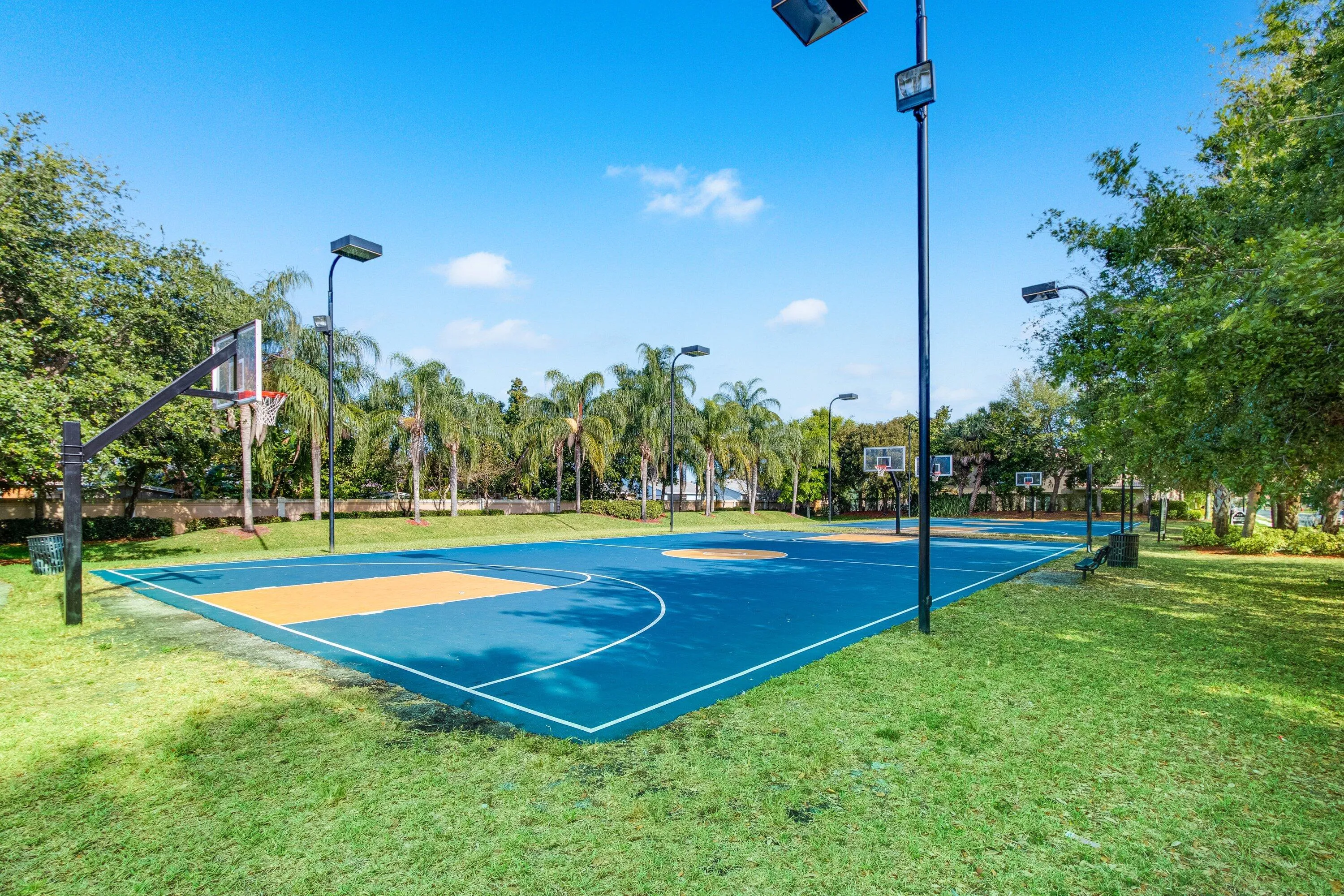050-5477QueenshipCourt-Greenacres-FL-334