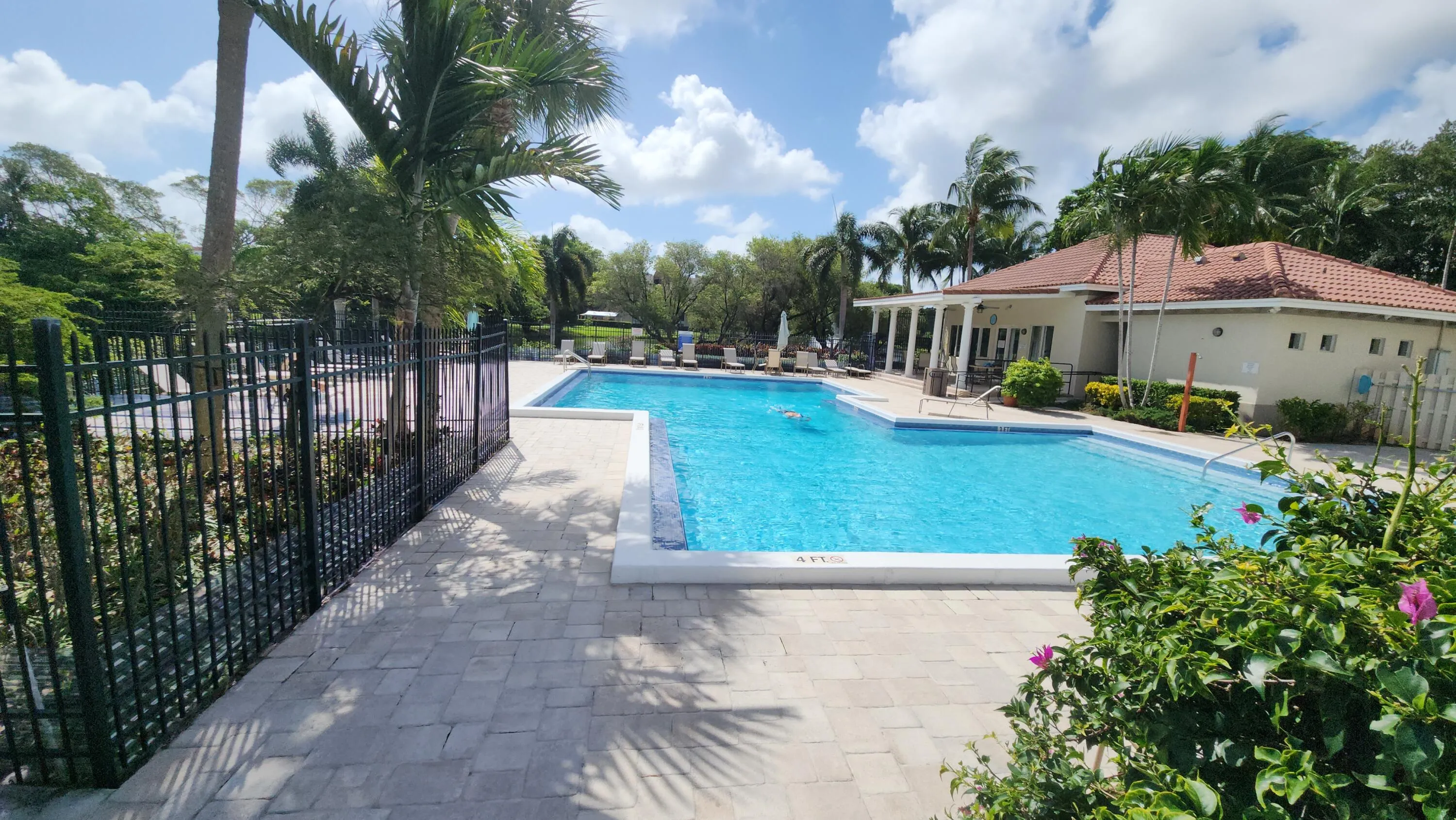 pool