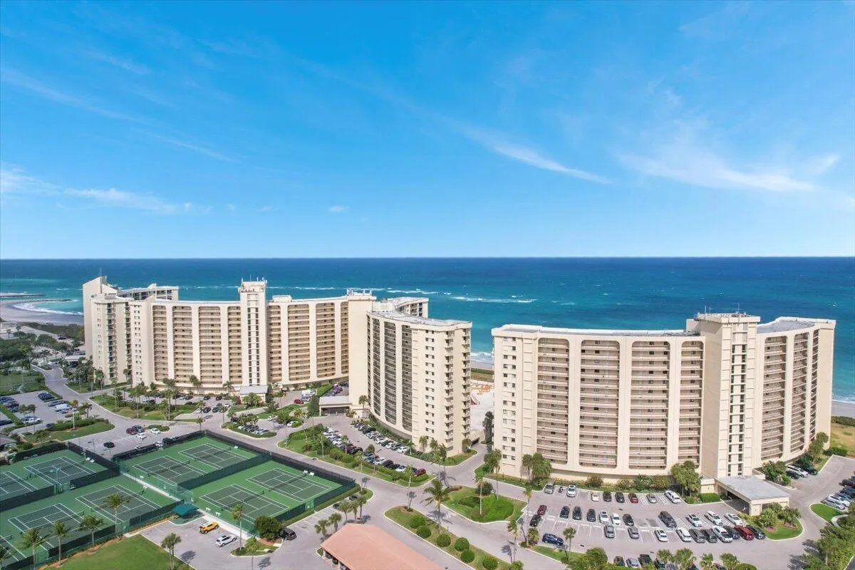 Aerials of Ocean Trail & Jupiter Beach