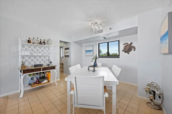 Dining​​‌​​​​‌​​‌‌​‌‌​​​‌‌​‌​‌​‌​​​‌​​ Room