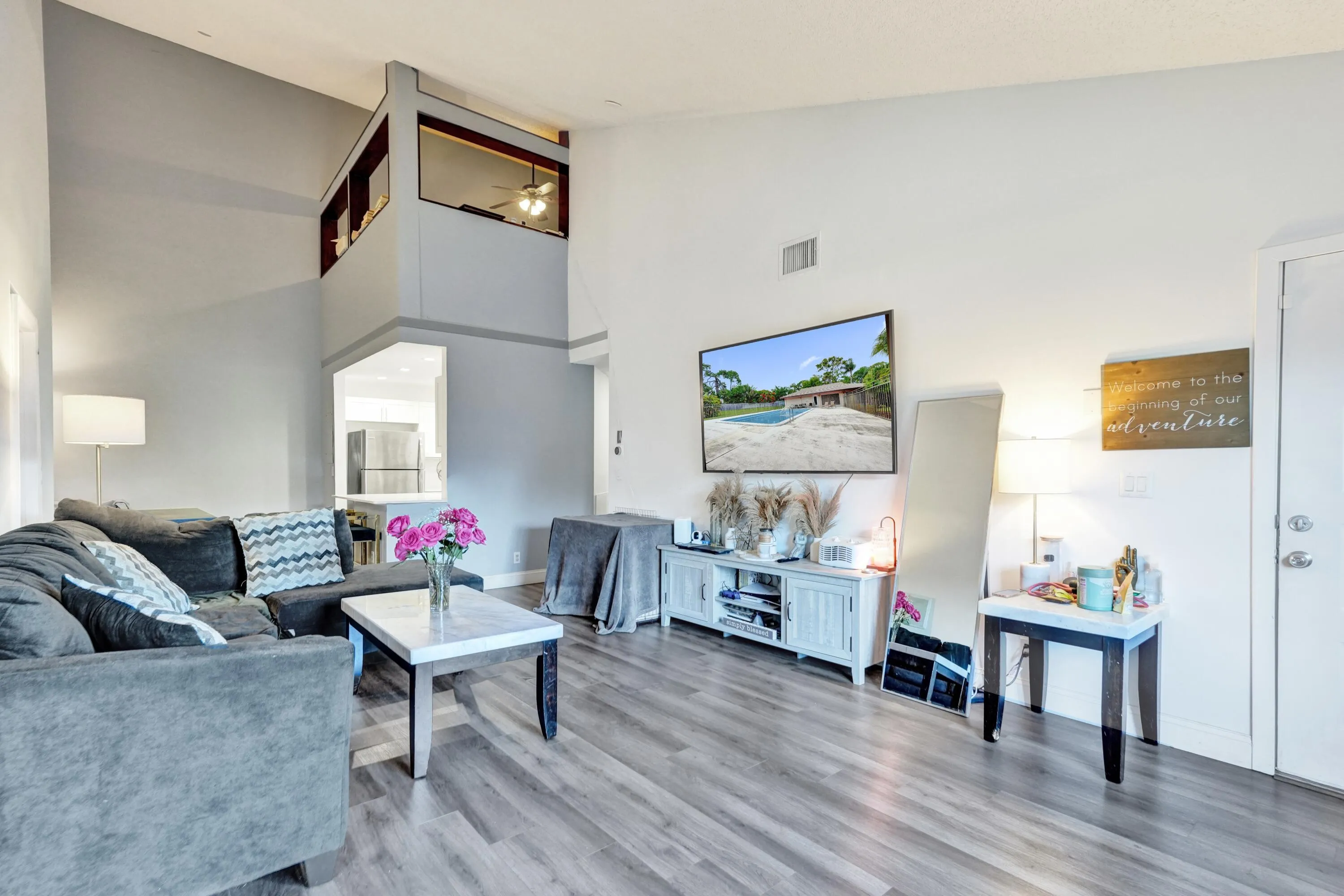 Livingroom4