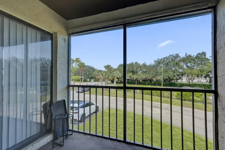 Screened Balcony