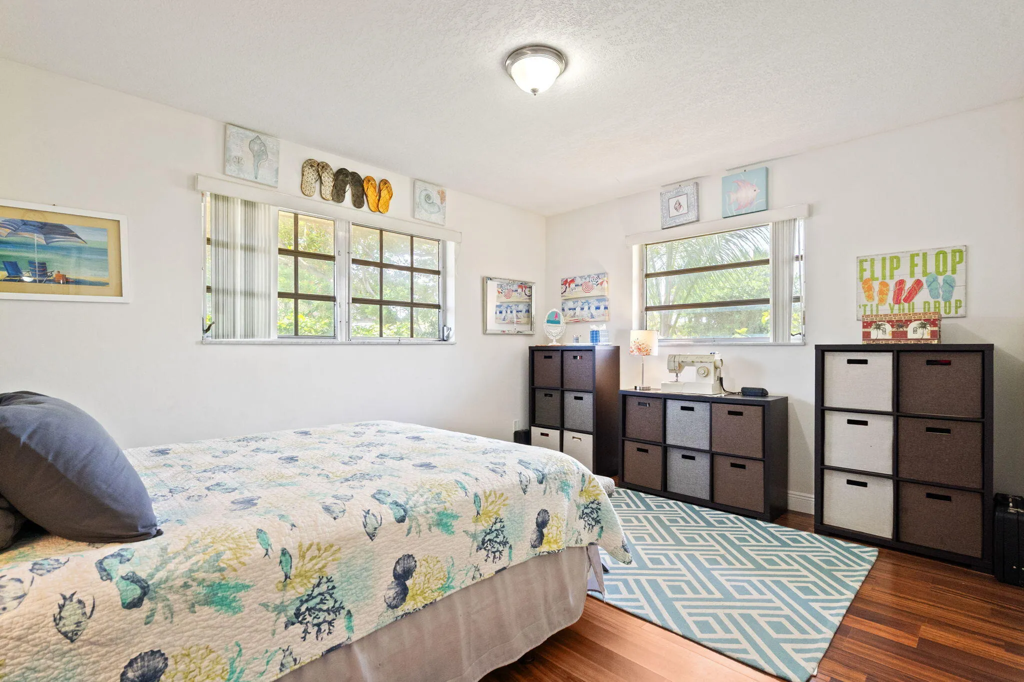 22-web-or-mls-4921-jackson-st
