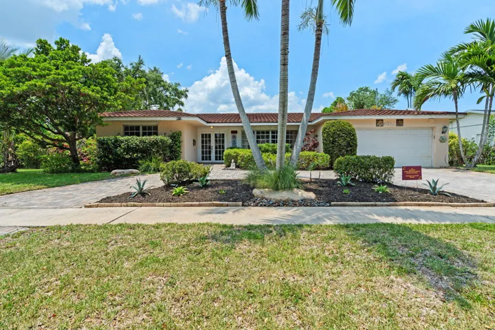 1-web-or-mls-4921-jackson-st