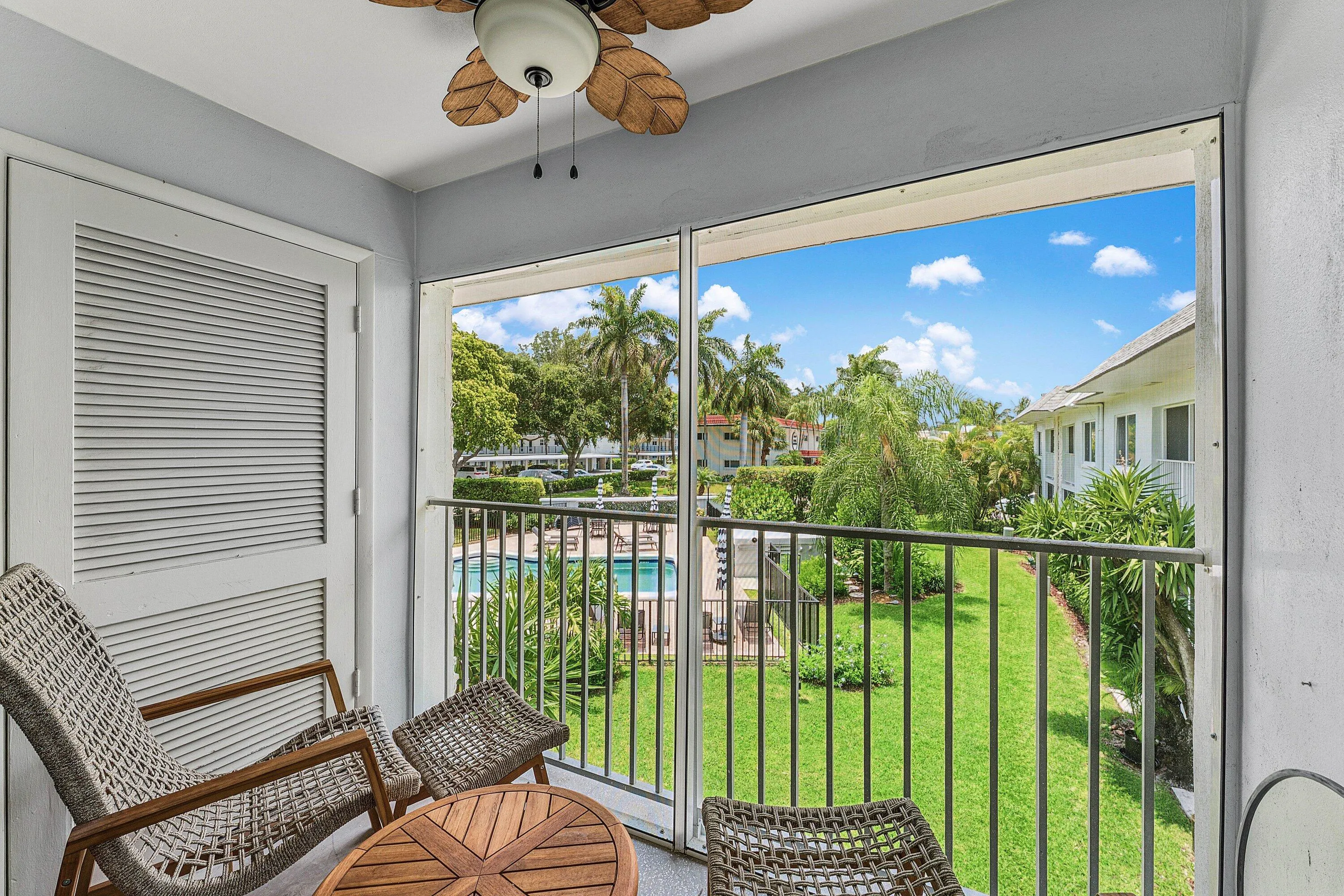 020-207TropicIsleDrive-205-DelrayBeach-F