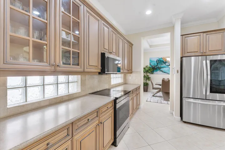 06-11645 NW 71st Place_006