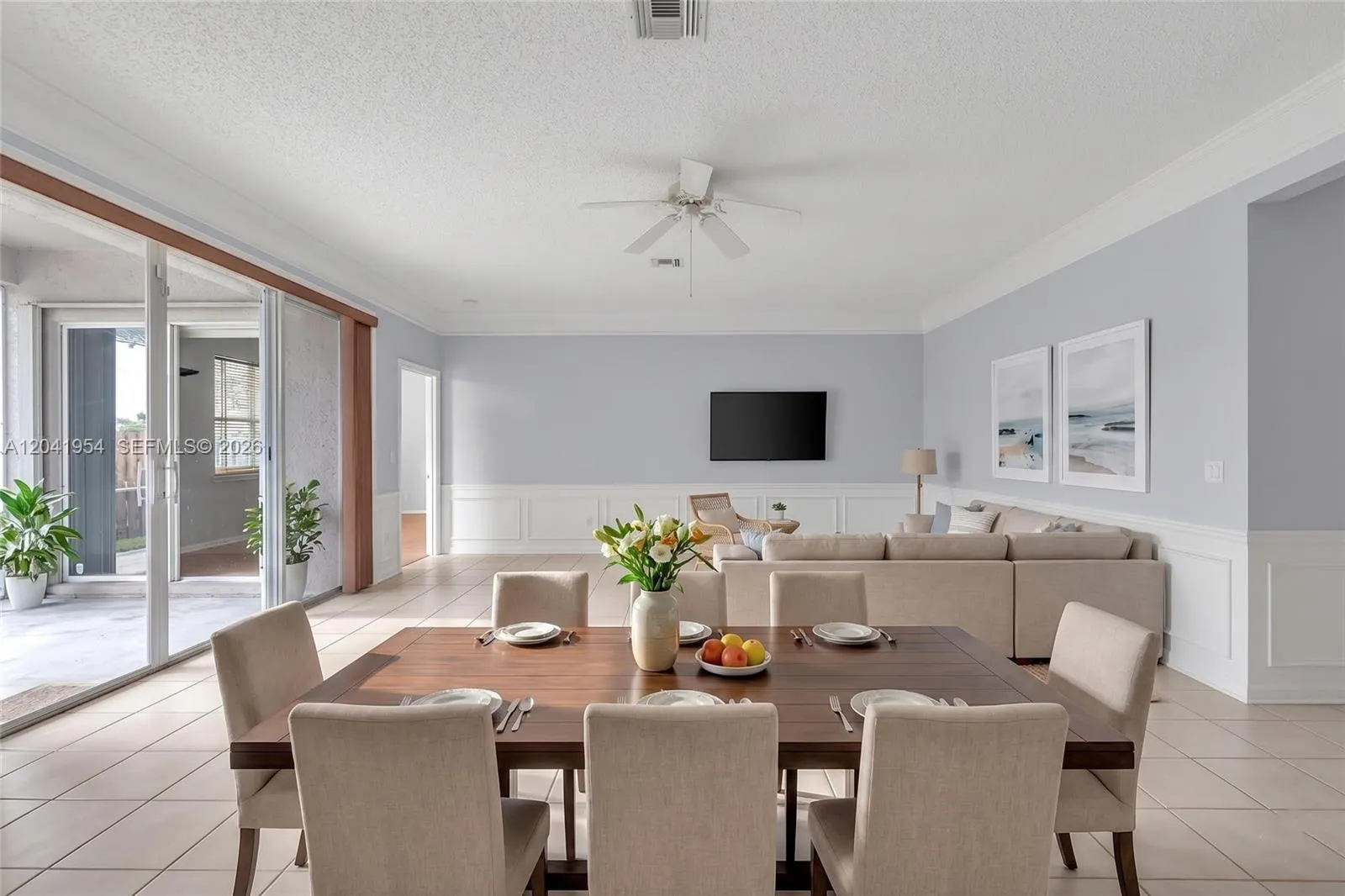 LIVING ROOM-DINING ROOM VIRTUALLY STAGED