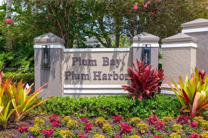 ENTRANCE TO PLUM HARBOR