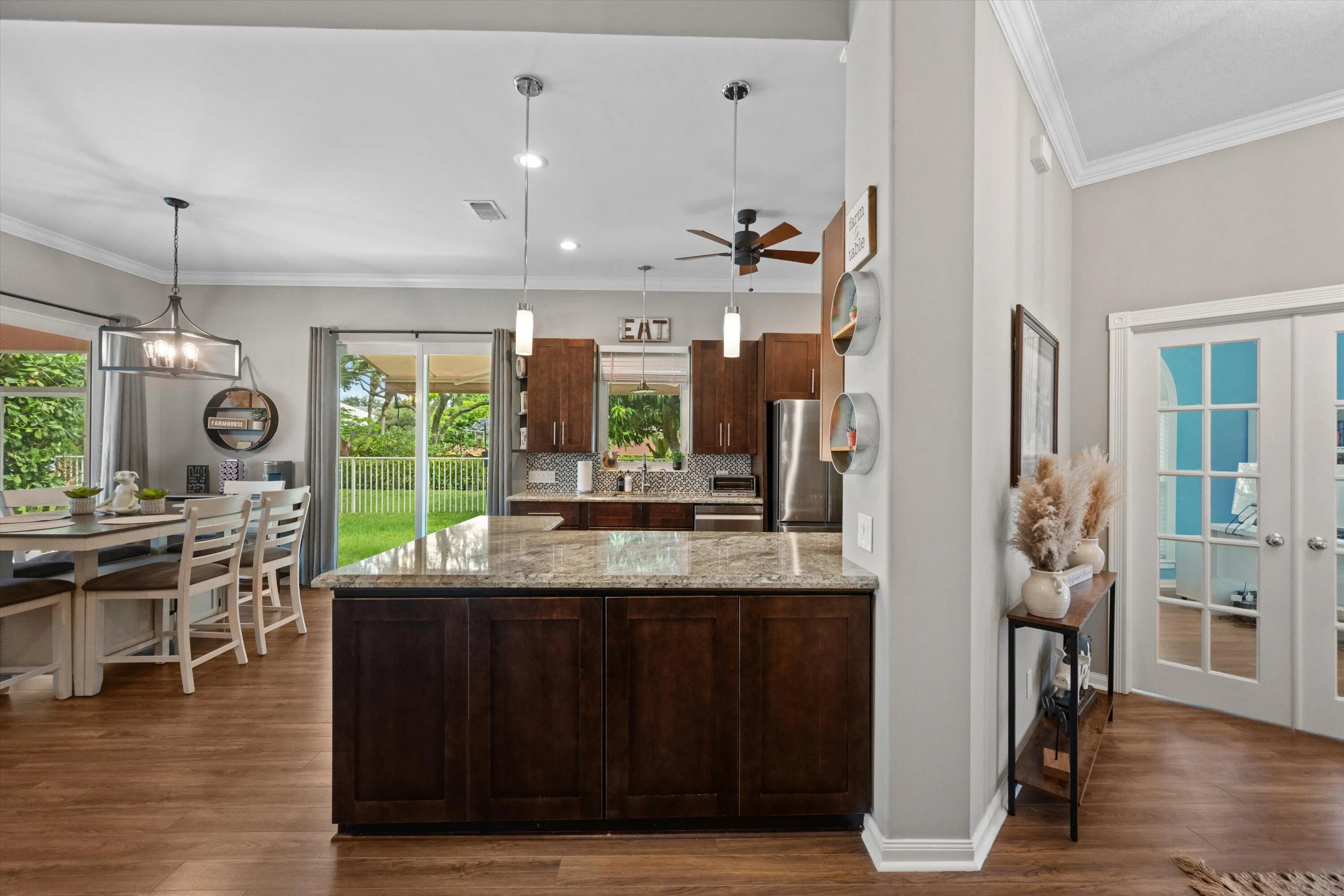 Kitchen/Dining/Entry