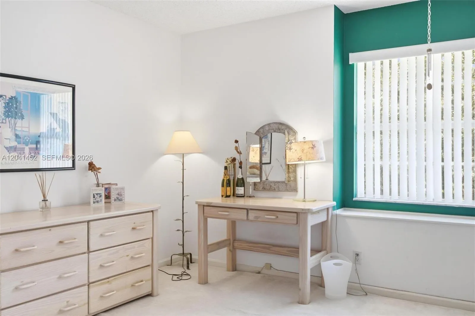 Is Used as a Sitting Room! (Includes a closet)