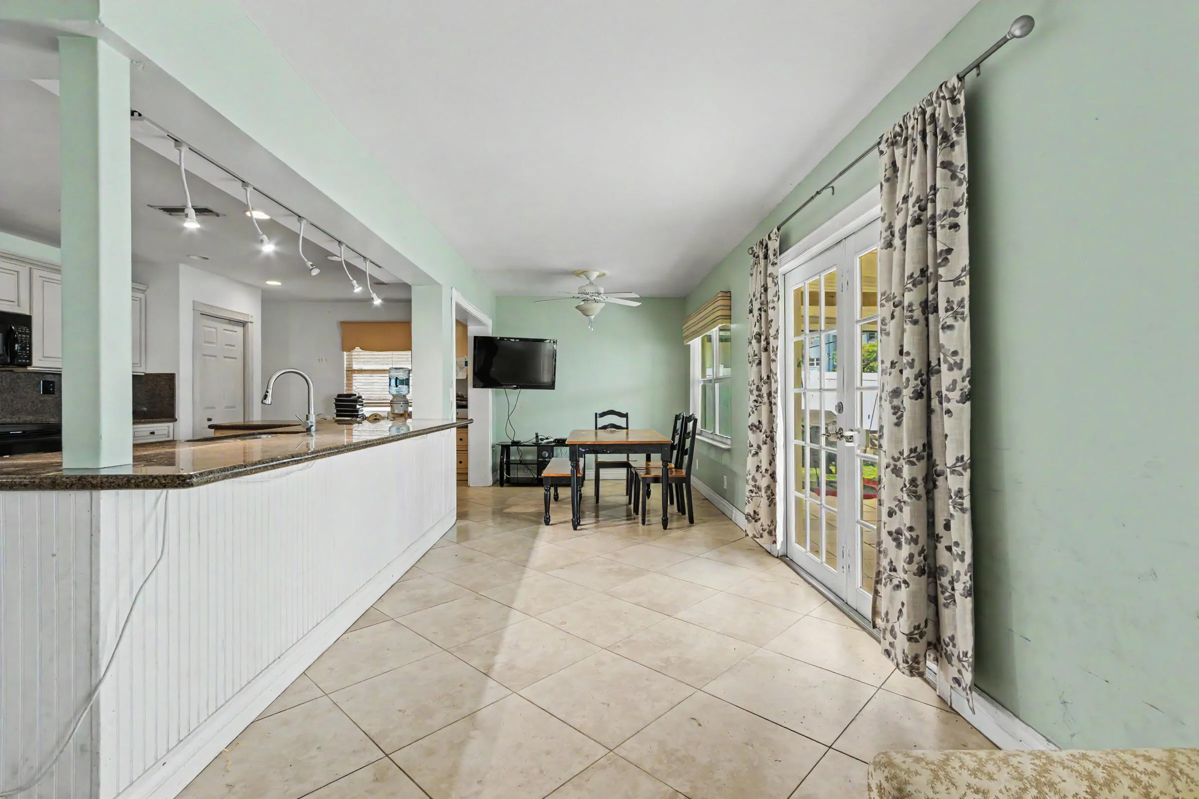 Secondary living space at the rear of the house