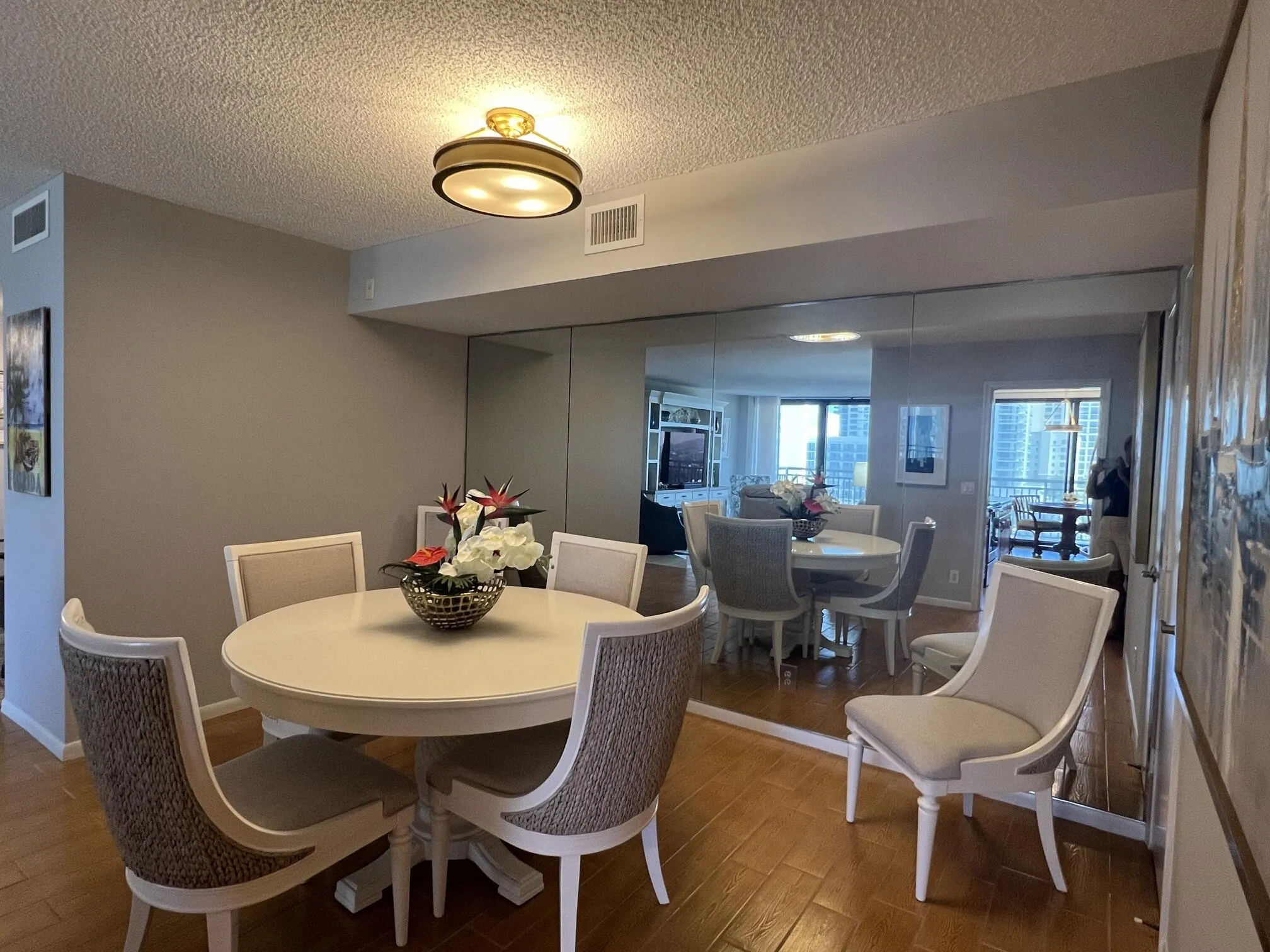 OT 803 Dining Room