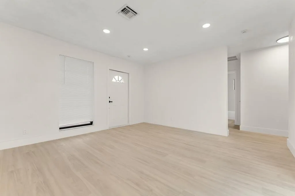 26_1024px