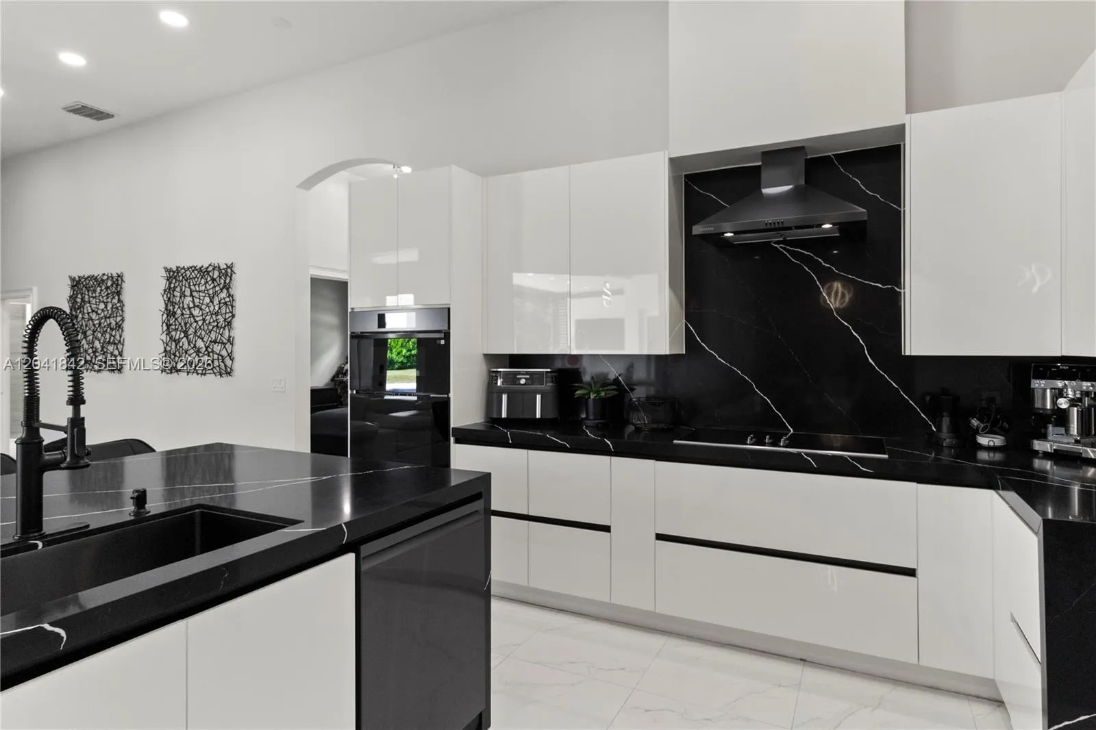 Property photo 63