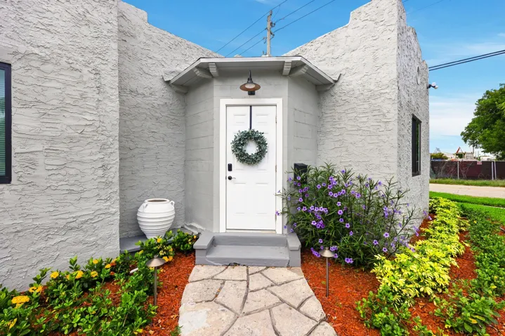 5_424_putnam_rd_west_palm_beach_fl_33405