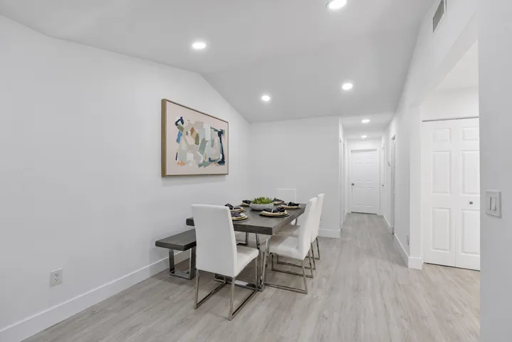 Dining Area 3