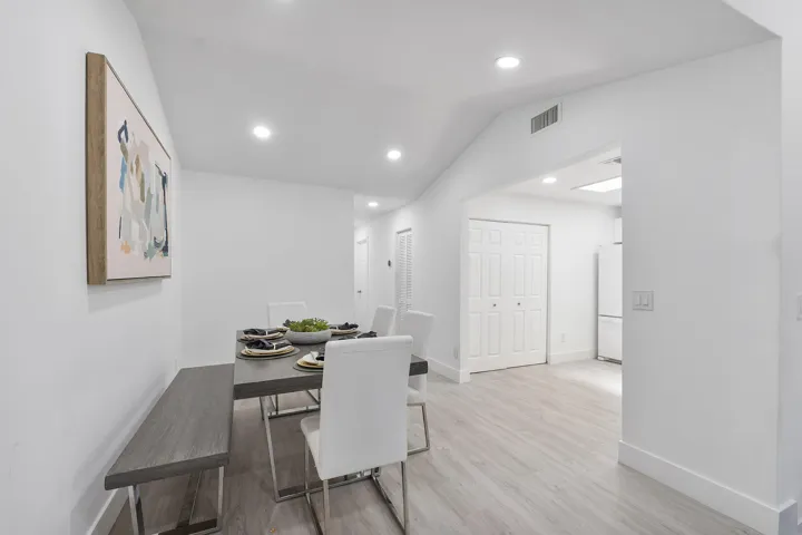 Dining Area 2