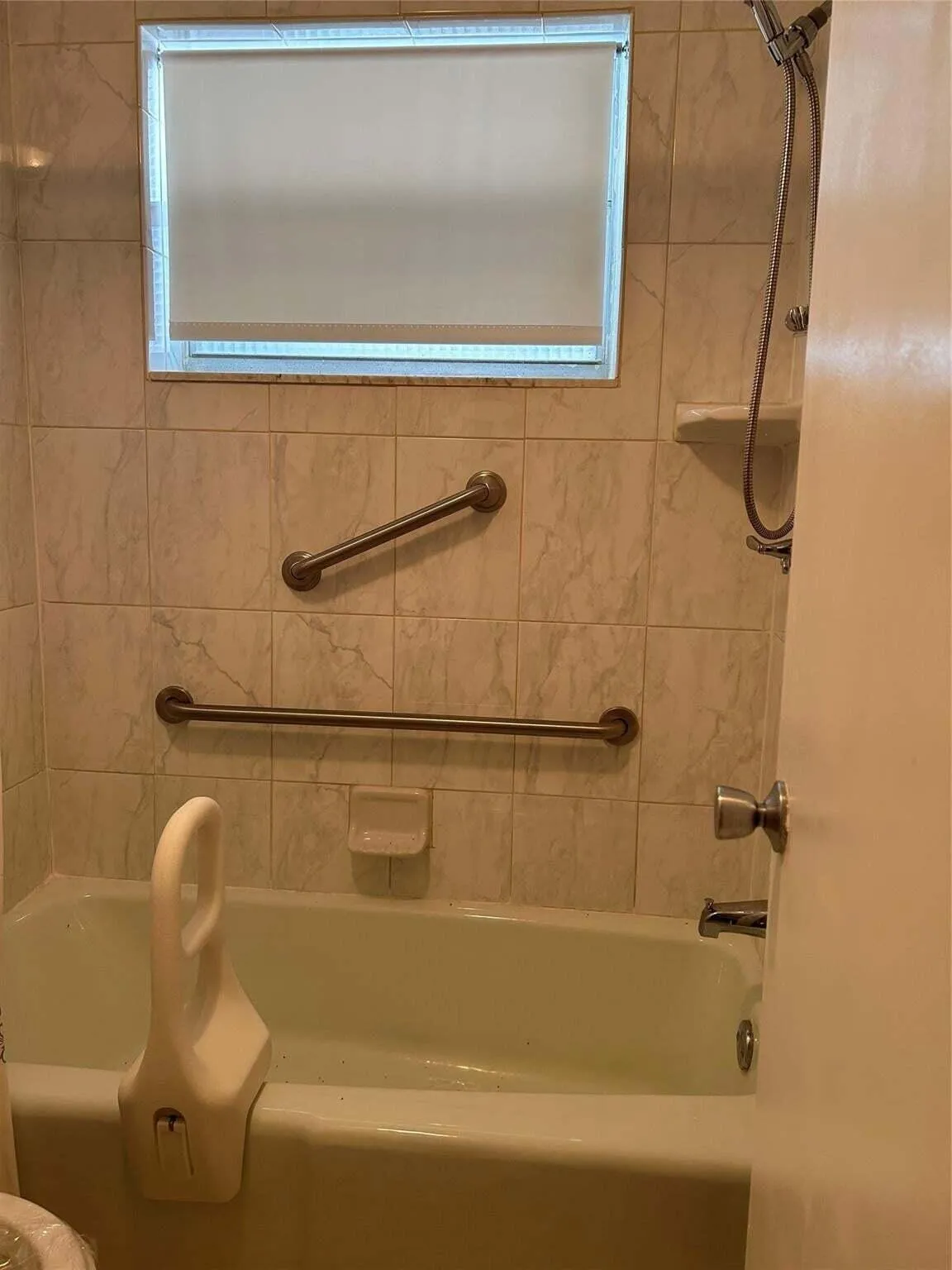 Bathroom1