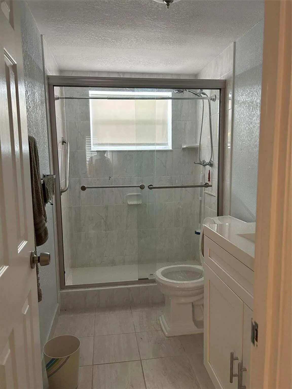 Bathroom2
